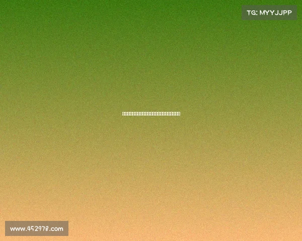 赵睿周鹏调皮送蛋糕砸焦泊乔庆祝生日引发欢乐笑声